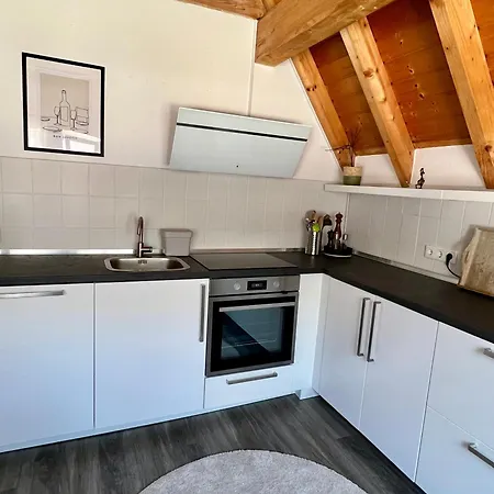 Holiday home Helles, Geraeumiges Zum Wohlfuehlen Neustadt an der Weinstrasse